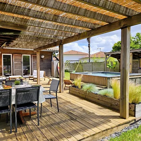 Spacieuse Maison Avec Piscine, 9km De L'ocean. * Tosse